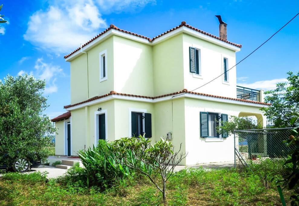 Villa Rania: Ευάερη Βίλα Με Θέα Τη Θάλασσα Lixouri Extérieur photo