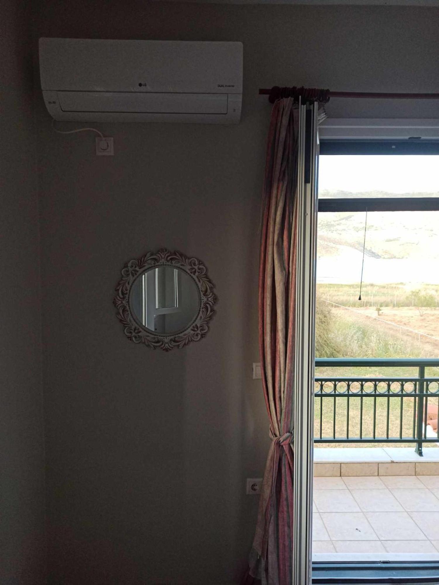 Villa Rania: Ευάερη Βίλα Με Θέα Τη Θάλασσα Lixouri Extérieur photo